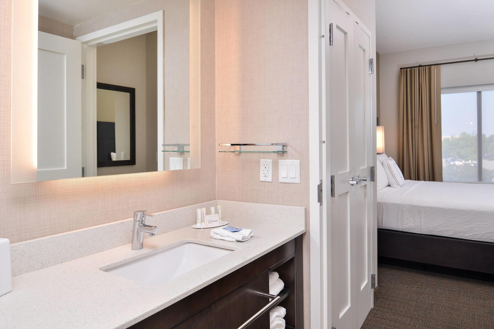 Residence Inn By Marriott Charlotte Northlake Zewnętrze zdjęcie