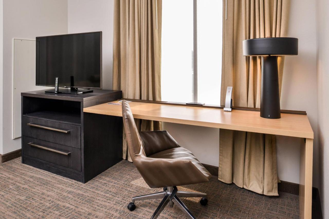 Residence Inn By Marriott Charlotte Northlake Zewnętrze zdjęcie